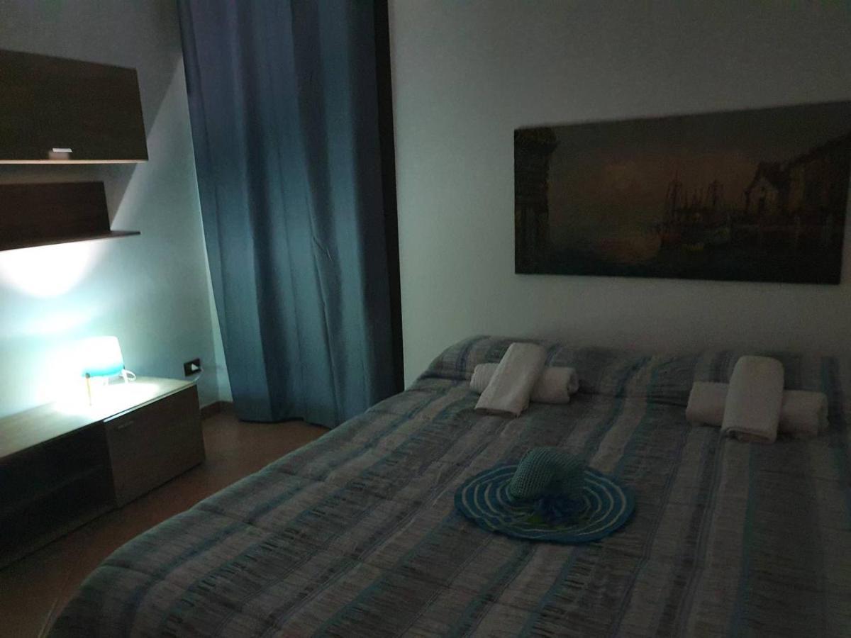 Apartamento Al Cortile Di Maqueda Palermo Exterior foto