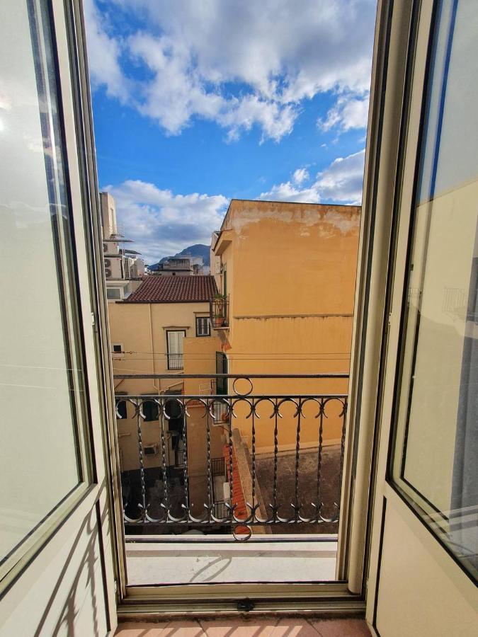 Apartamento Al Cortile Di Maqueda Palermo Exterior foto