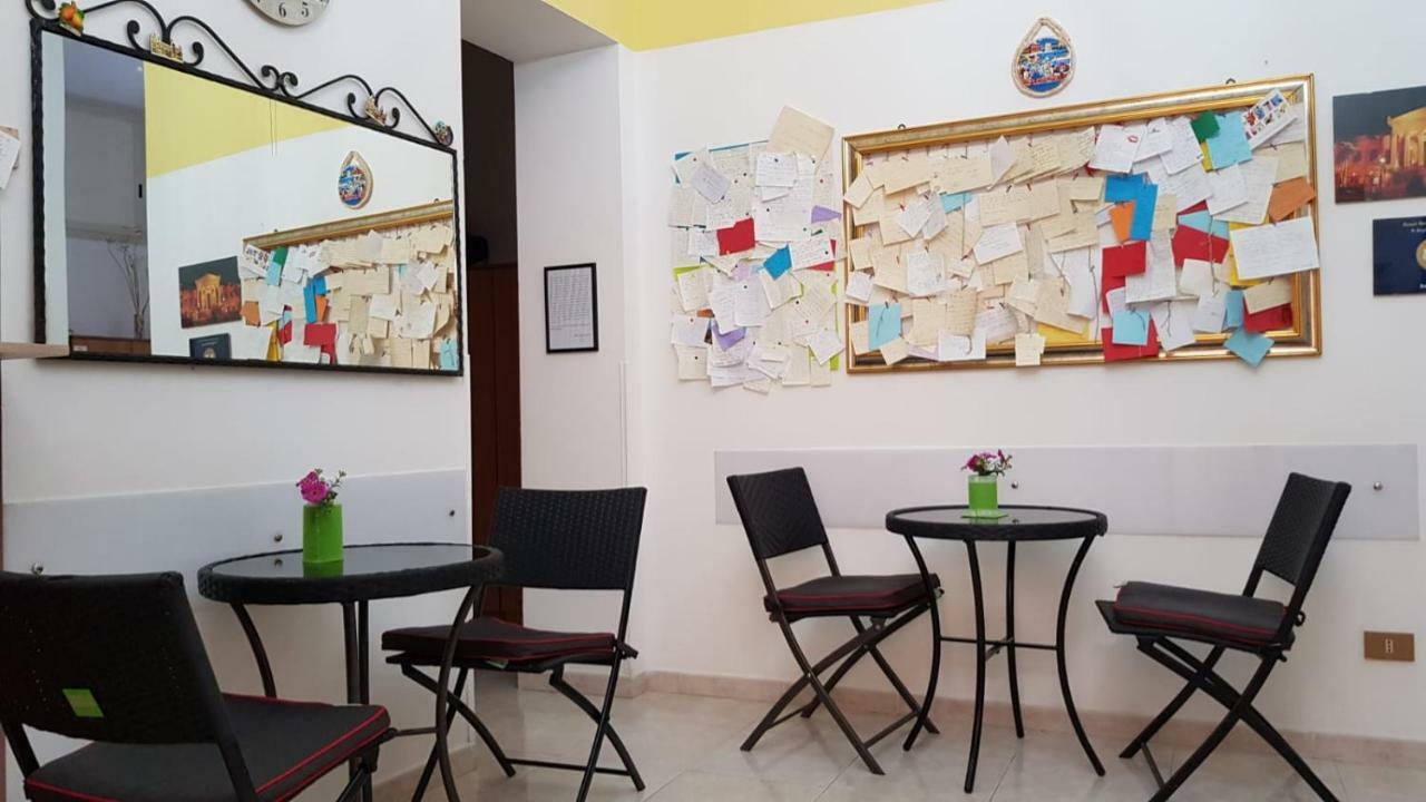 Apartamento Al Cortile Di Maqueda Palermo Exterior foto